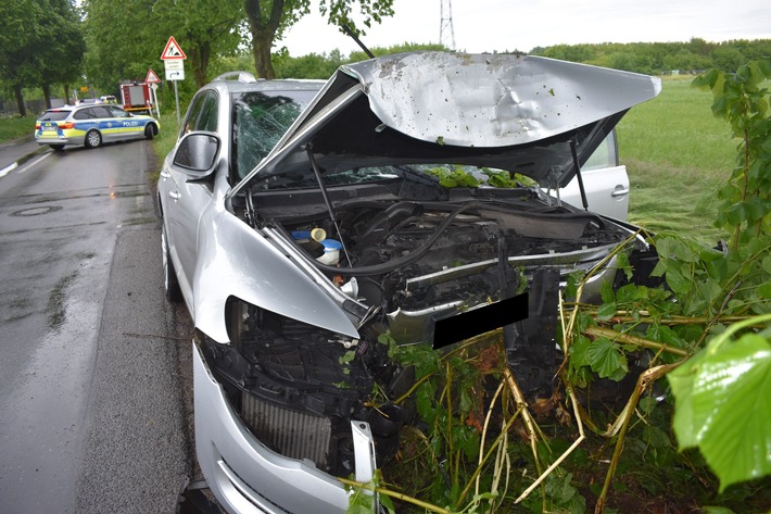 POL-MG: Zwei Schwerverletzte bei Verkehrsunfall Heckstraße/Wanlo