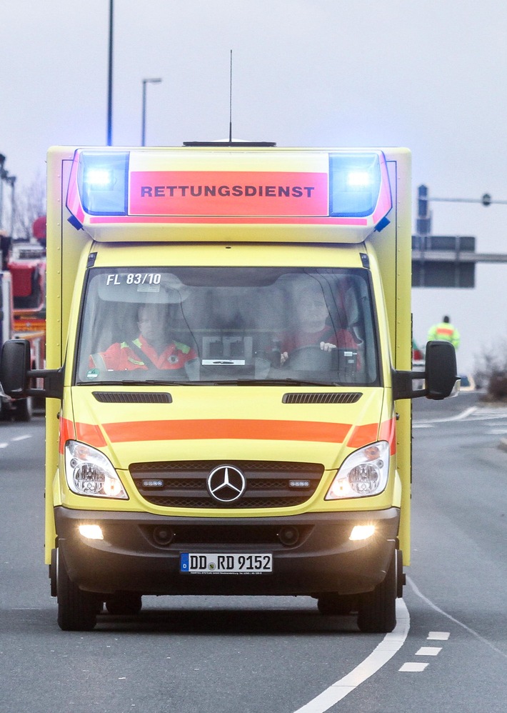 FW Dresden: Rekord-Einsatzaufkommen im Rettungsdienst am 2. Dezember 2024