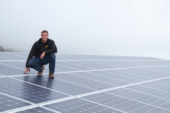 Die Energiewende macht schön / Renzo Blumenthal versteigert seinen Solarstrom (Bild)