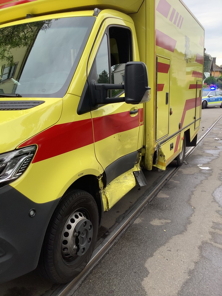 FW Dresden: Informationen zum Einsatzgeschehen der Feuerwehr Dresden vom 9. Juni 2022