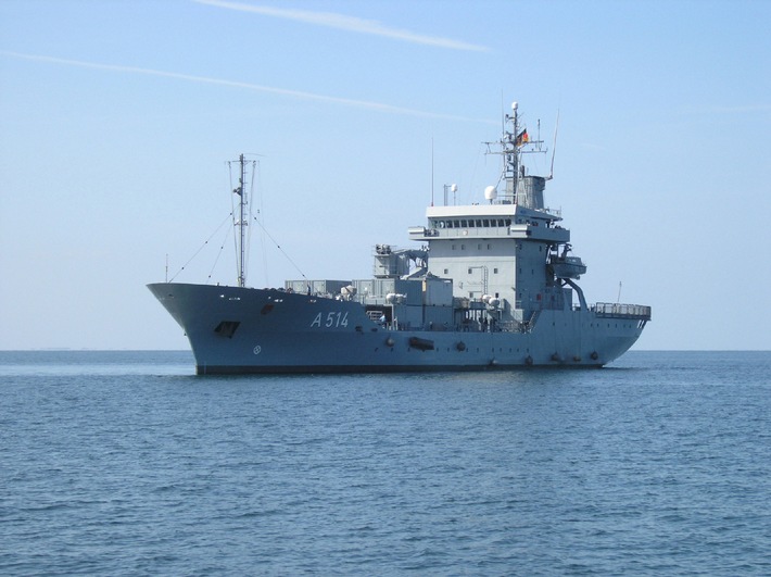 Deutsche Marine - Pressemeldung/ Pressetermine: Kurs Libanon - Tender &quot;Werra&quot; unterwegs ins Mittelmeer