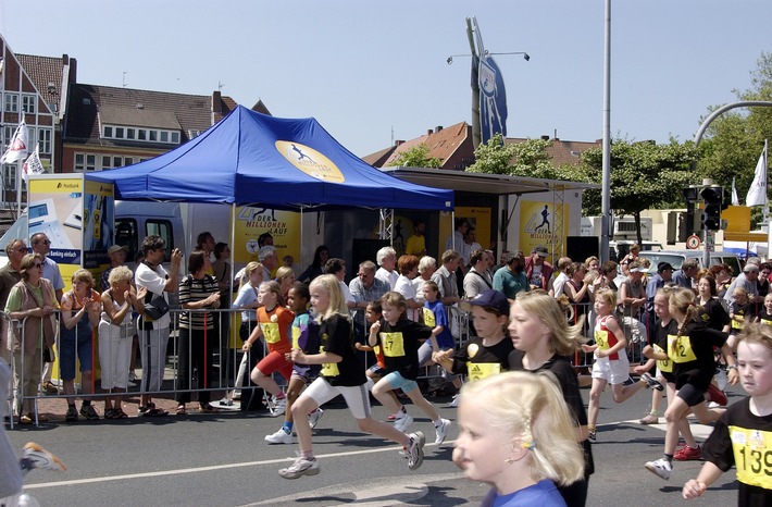 Das "4 Millionen Spendenkonto" / Die Postbank feiert 4 Millionen Girokonten: Der 4 Millionen Lauf von Postbank und RTL "läuft" vielversprechend / Top-Ergebnisse für den guten Zweck