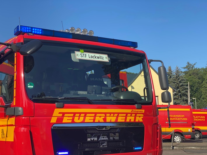 FW Dresden: Informationen zum Einsatzgeschehen der Feuerwehr Dresden vom 27. Juli 2021