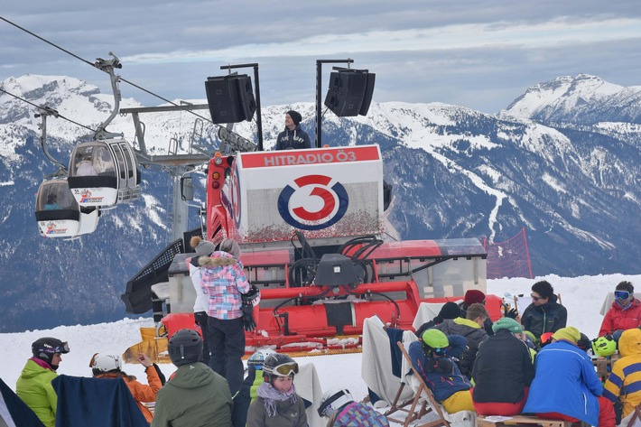 In Tirol tanzt man den Pistenwalzer - BILD