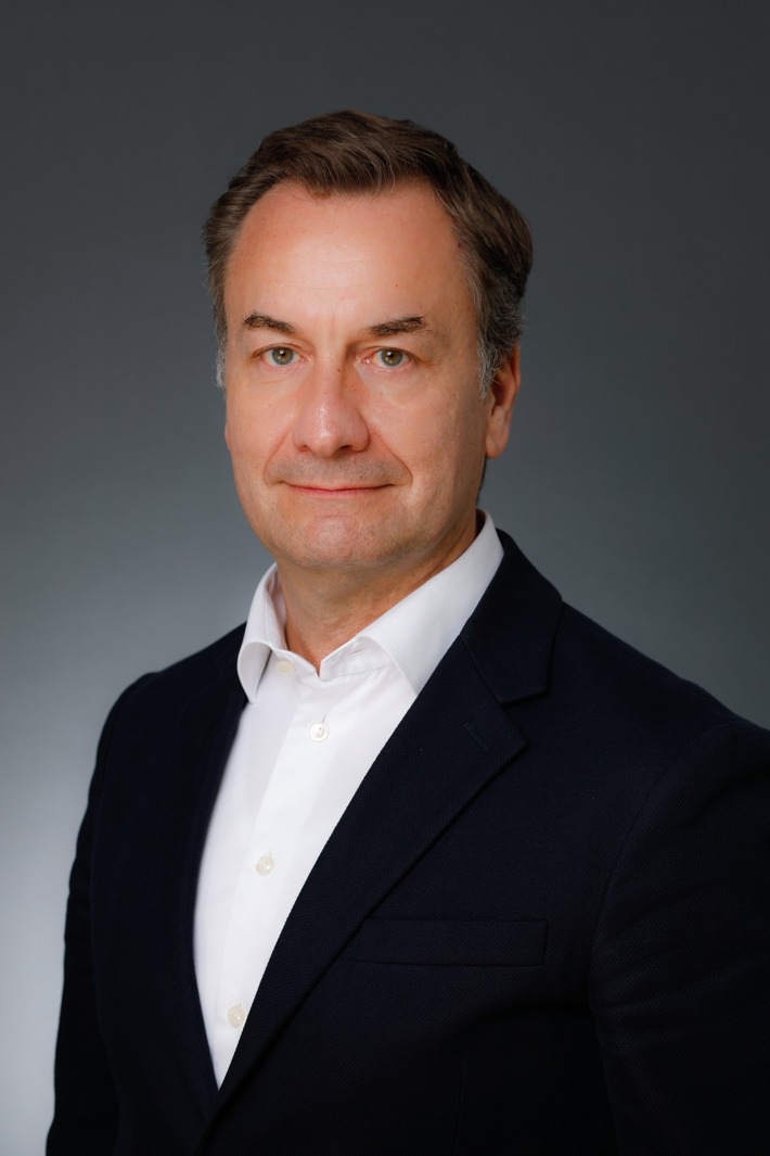 Dr. Elmar Pritsch verstärkt Consulting-Führungsteam von Deloitte