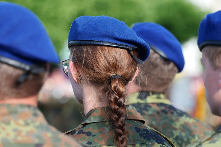 Sanitätsdienst der Bundeswehr und DEGEMED sprechen über Kooperationsmöglichkeiten