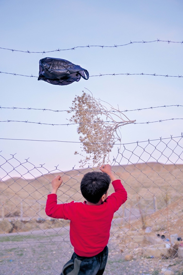 Herz ohne Kammer – Ausstellung mit Fotografien von Hasan Malla