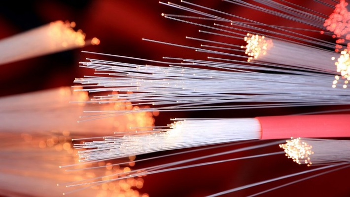 Kabel-Glasfasernetz: Das halbe Gigabit  jetzt für 5 Millionen Haushalte