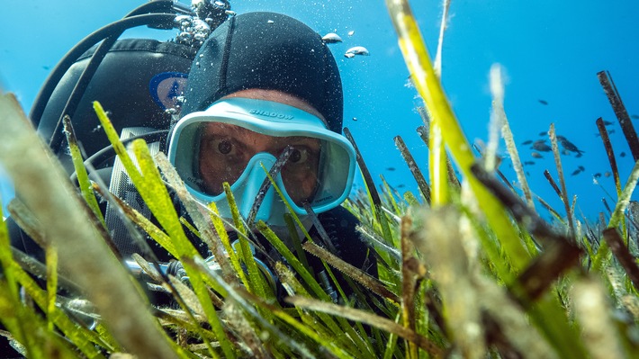 "Terra X" im ZDF: Uli Kunz navigiert mit den Sternen über das Meer