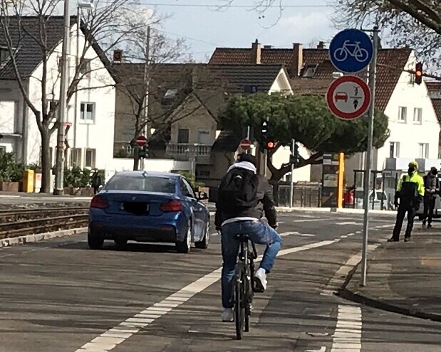 POL-PPMZ: Mainz - Radstreife kontrolliert Gefahrenstellen für den Fahrradverkehr