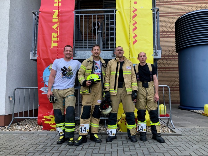 FW Bremerhaven: Feuerwehr Bremerhaven erfolgreich beim Wettkampf - Toughest Firefighter Alive 2023