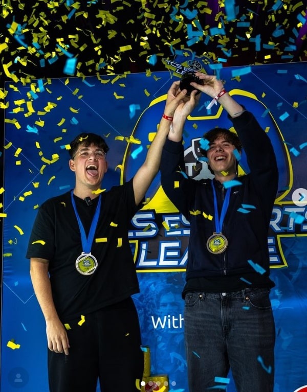 La &quot;TCS eSports League with Opel&quot; organizza la più grande finale LAN di Fortnite in Svizzera