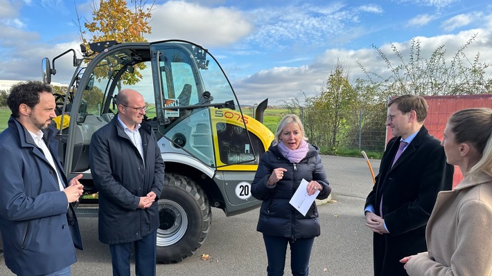 Eigenwirtschaftlicher Glasfaser-Ausbau in der Landeshauptstadt Wiesbaden: Vodafone und Meridiam starten jetzt mit dem Netzausbau