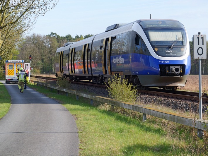 FW Paderborn: Vermutlich Reizgas in Zug versprüht
