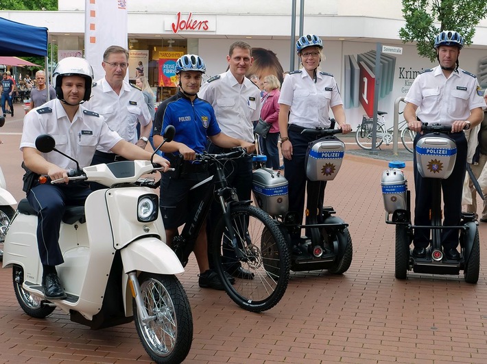 POL-GI: Polizeipräsidium Mittelhessen startet Präsenzsoffensive
Fußstreifen, Fahrradstreifen und Streifen mit Elektrofahrzeugen
