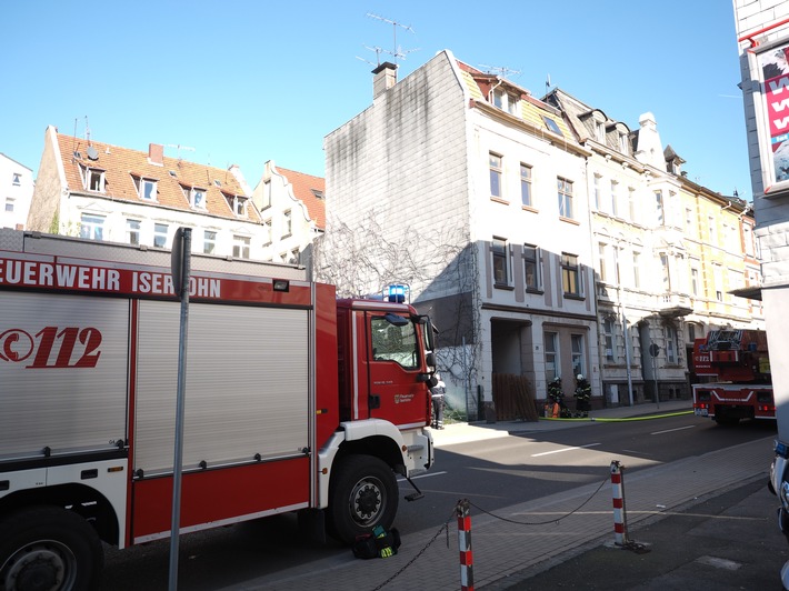 FW-MK: Rauchentwicklung in leerstehendem  Gebäude