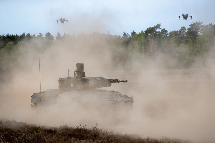 Bundeskanzler besucht Lehr- und Versuchsübung des Heeres