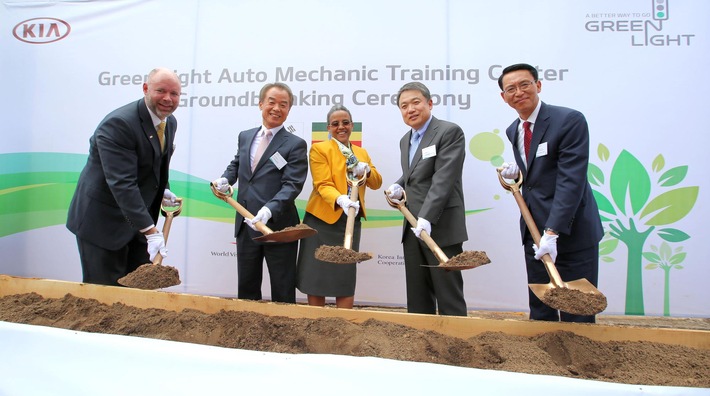Kia Motors unterstützt Aufbau kommunaler Ausbildungszentren für Automechaniker in Äthiopien und Kenia