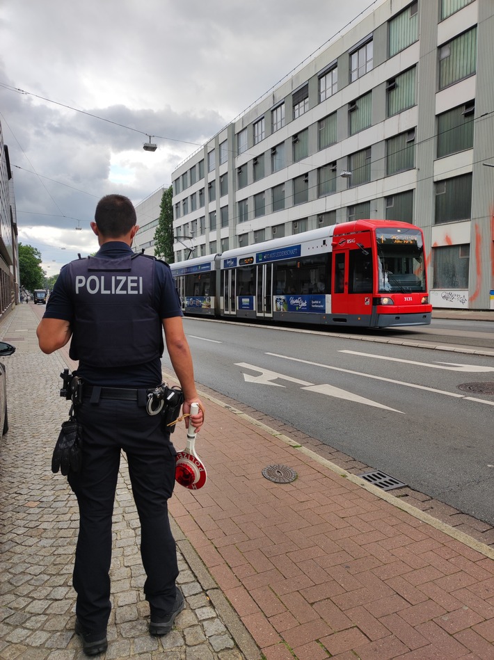 POL-HB: Nr.: 0427 --Polizei kontrolliert an Unfallschwerpunkt--