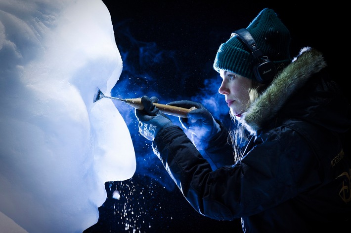 Winterliche Hansestädte: Eisskulpturen, Dickens-Festival und Schlittschuhbahnen