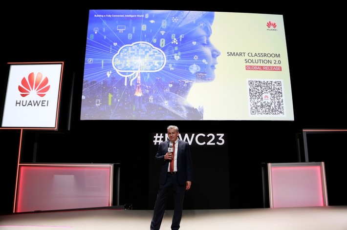 Smarter lernen mit Huawei: Smart Classroom 2.0 auf dem MWC vorgestellt