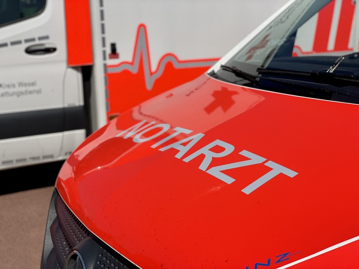 FW Alpen: Unterstützung Rettungsdienst