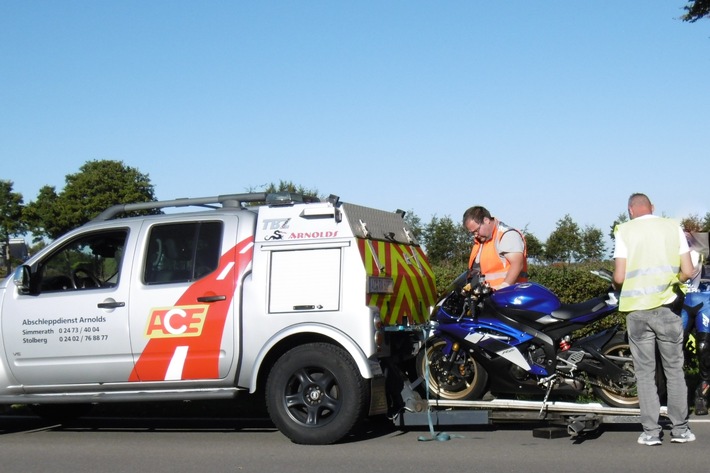 POL-AC: Nach Motorradrennen; zwei Motorräder und Führerscheine sichergestellt