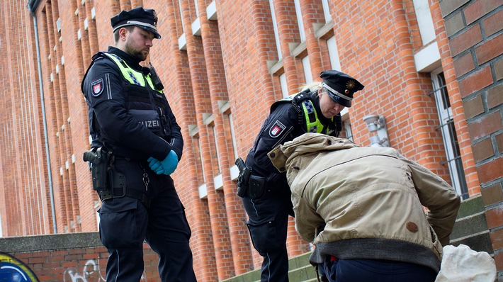 Aufgrund des großen Erfolgs: vier neue Folgen von "Die Nordreportage: Polizeistreife Nord"