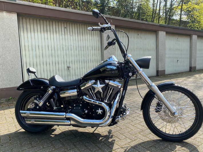 POL-DU: Meiderich: Harley Davidson aus Garage gestohlen - Zeugen gesucht