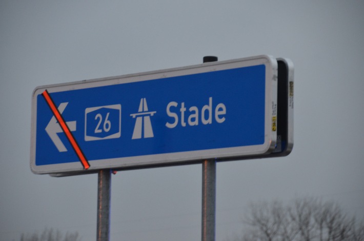POL-STD: Fahrbahnerneuerung der Bundesautobahn A 26 zwischen
Stade und Horneburg Fahrtrichtung Cuxhaven - Pressemitteilung der niedersächsischen Landesbehörde für Straßenbau und Verkehr