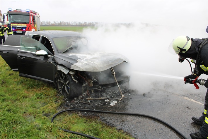 POL-DN: Fahrzeugbrand: Ursache vermutlich technischer Defekt