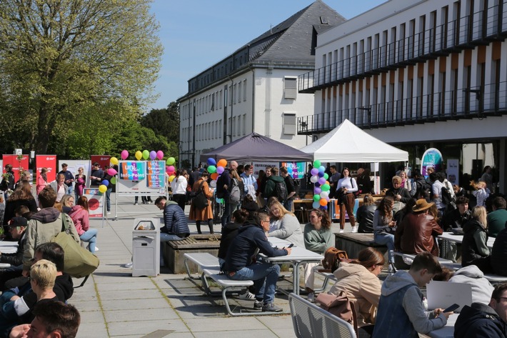 Die Universität Koblenz öffnet am 5. Juni 2024 ihre Türen für Studieninteressierte