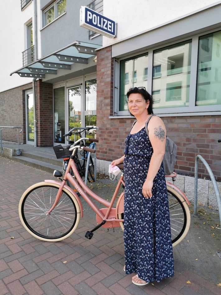 POL-WES: Dinslaken - Erfolgreiche Suchaktion der Polizei: Fahrrad-Eigentümerin meldet sich