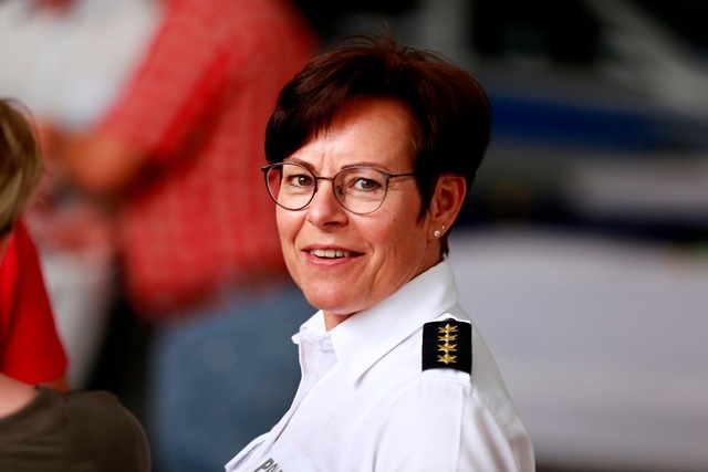 IM-MV: Anja Hamann wird neue Leiterin der Wasserschutzpolizei MV/Innenminister Caffier: Vollblutpolizistin übernimmt das Steuerrad auf der Brücke