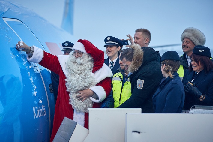 Die neue Boeing 737 MAX 8 von TUI trägt den Namen &quot;Kittilä&quot;