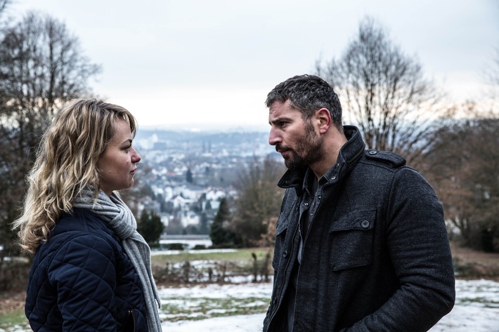 Drehstart für neuen ZDF-Samstagskrimi "Kommissarin Heller" / Lisa Wagner ermittelt in "Vorsehung" (FOTO)