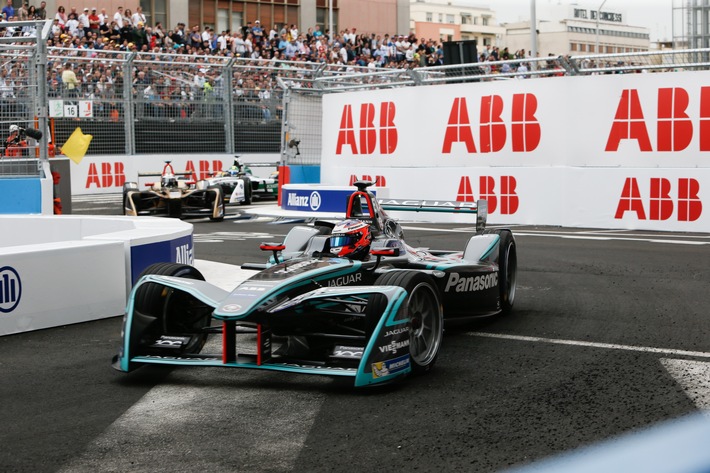 Bild zum Beitrag: Panasonic Jaguar Racing - Kontinuierlich starke Leistung in der zweiten Formel E-Saison 