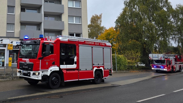 FW Celle: Zwei Einsätze innerhalb von 30 Minuten - verrauchter Treppenraum in Mehrparteienhaus!