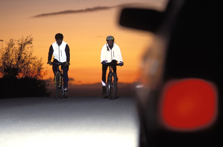 Neon ist in: Mehr Sicherheit durch Sichtbarkeit beim Fahrradfahren (FOTO)