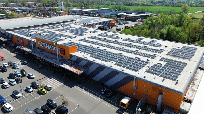 Leistungsstarke Photovoltaik bei HORNBACH