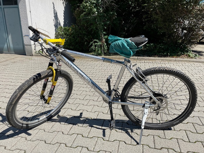 POL-DA: Lampertheim: Polizei sucht Fahrradbesitzer
