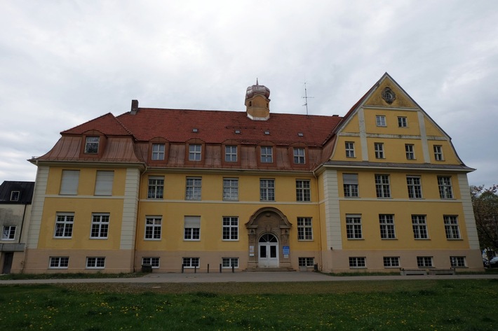Corona: Sonderregelungen an der Berufsfachschule für Altenpflege Miesbach