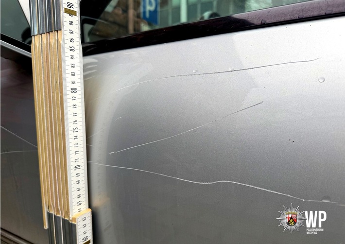 POL-PDKL: Wer hat den Mercedes zerkratzt?