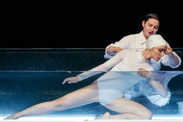 Ausschreibung Stipendien für die "Akademie Musiktheater heute" 2023-2025