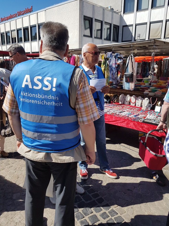 POL-ME: Aktionswoche gegen &quot;falsche Polizeibeamte&quot; in der Kreisstadt - Aktionsmeldung 3 - Beratungs- und Pressetermin am Jubiläumsplatz - Mettmann - 1905180