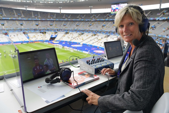 CL-Achtelfinale Real Madrid - Paris St. Germain live im ZDF / Claudia Neumann erstmals als Live-Reporterin in der UEFA Champions League (FOTO)