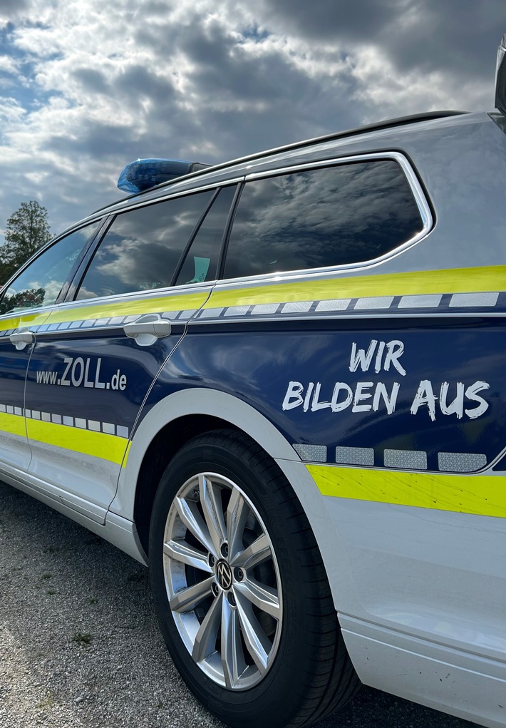 HZA-RO: Zollkontrollen auf der Uhrenmesse Unterschleißheim / Ermittlungen wegen Geldwäscheverdacht eingeleitet