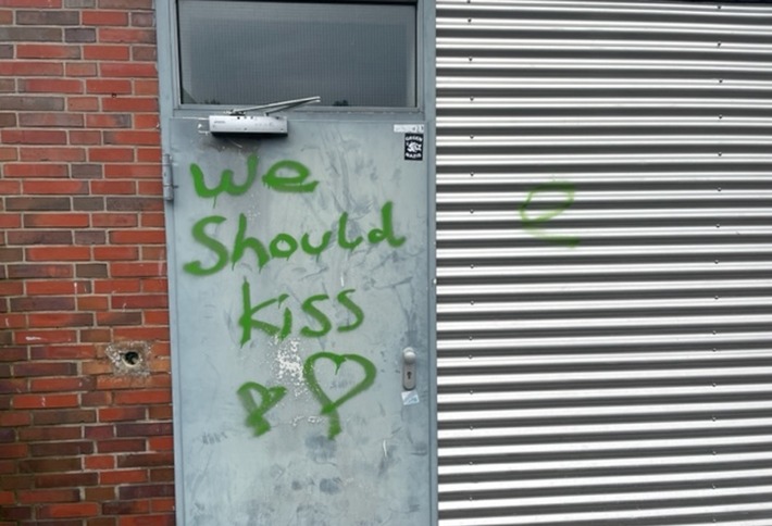 POL-PDKL: Graffiti-Schmierereien an der Realschule plus