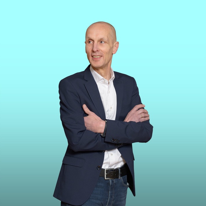 Prof. Dr.-Ing. Uwe Arens in den nationalen Ausschuss für Sicherheit und Gesundheit bei der Arbeit berufen