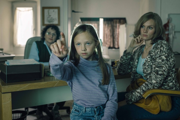 ZDF-Fernsehfilm &quot;Eine unerhörte Frau&quot;: Hans Steinbichler inszeniert Familiendrama nach wahren Begebenheiten (FOTO)